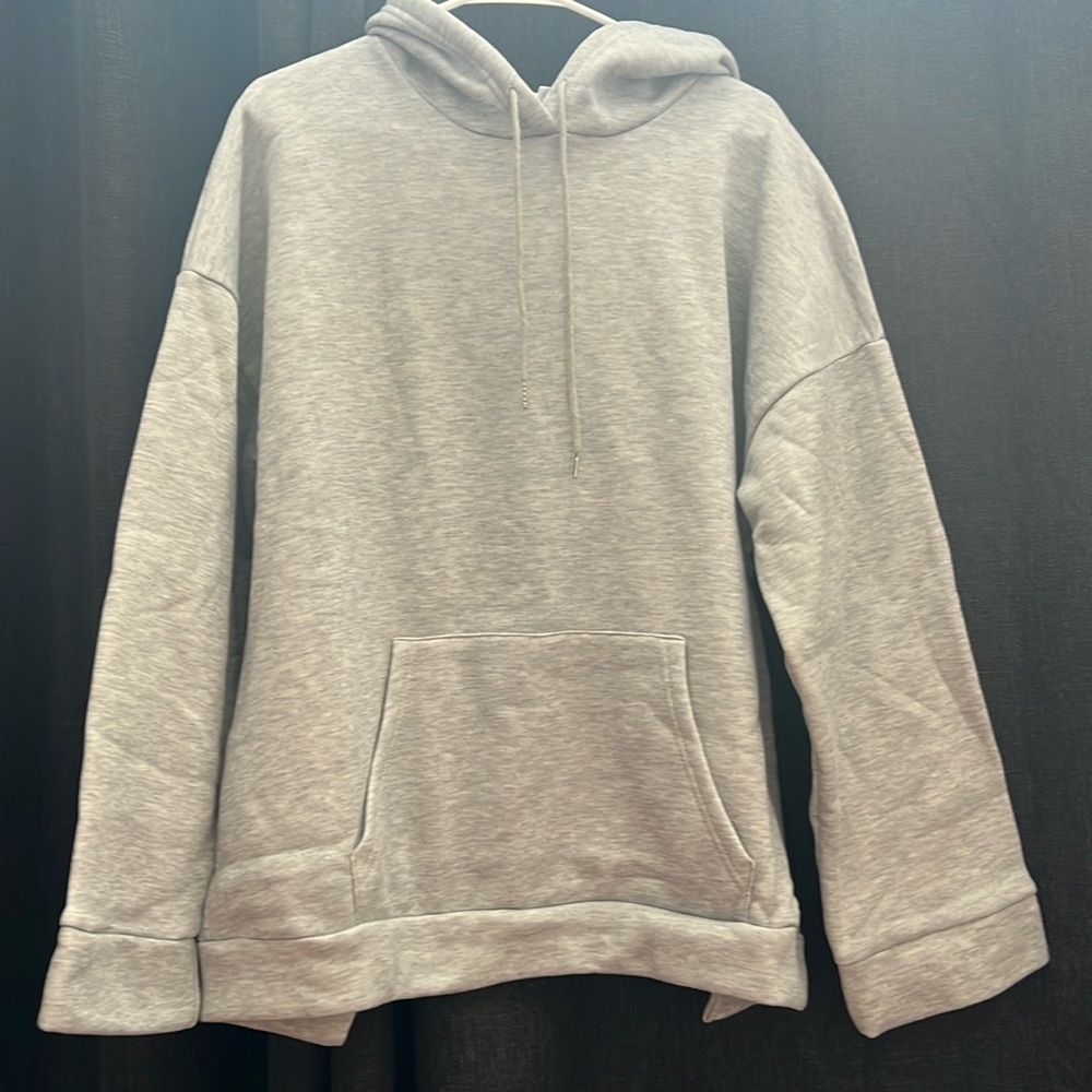 Heather Gray split back hoodie with pockets